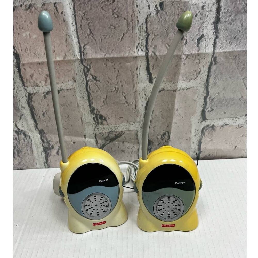 Vintage Fisher Price 2001 Nursery Baby Room & Office Monitor